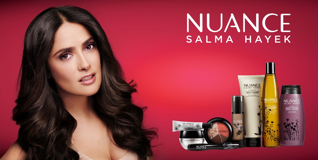 Salma Hayek ci riprova col beauty