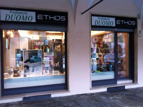 Profumerie Duomo, 2016 flat “ma troppe referenze”