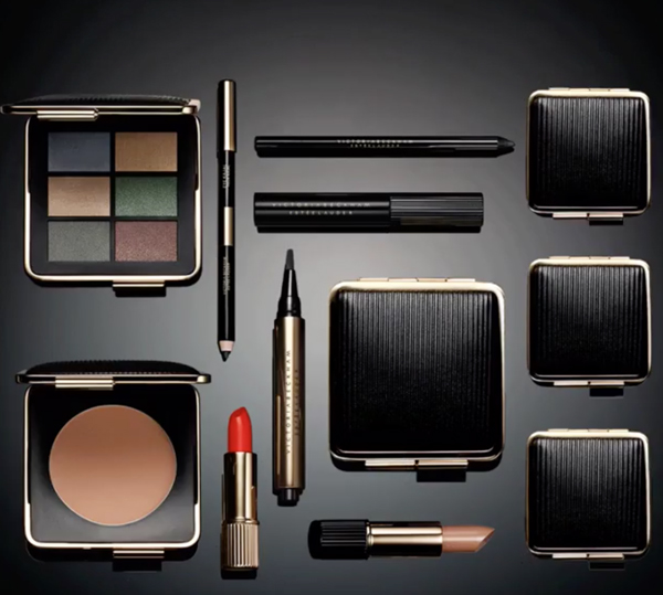 Il makeup di Victoria Beckham fa sold out