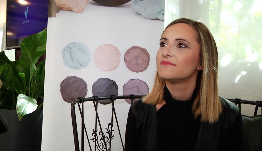 La bellezza di Younique approda in Italia