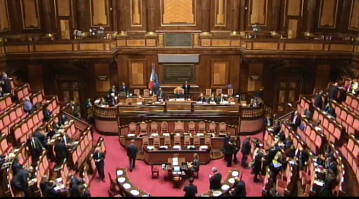 Farmacie, continua l’attacco del Governo al capitale
