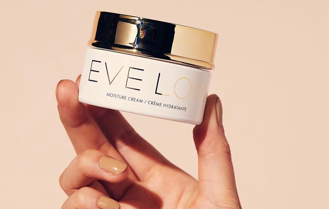 Yatsen acquisisce lo skincare di Eve Lom
