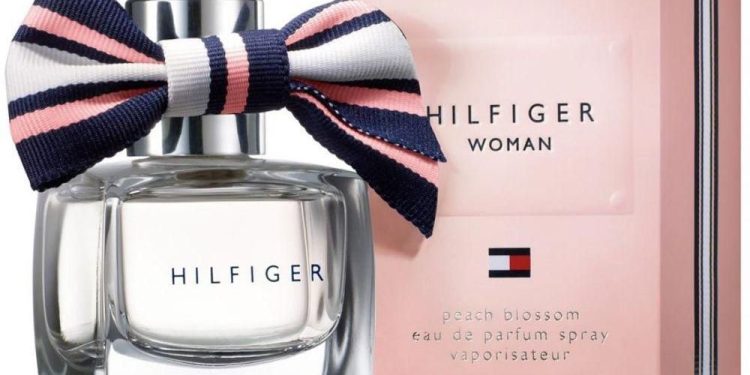 A Give Back Beauty i profumi di Hilfiger