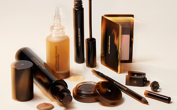 Il beauty sostiene i conti di Victoria Beckham