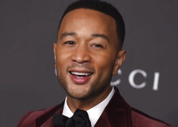 John Legend pronto a lanciare una linea beauty