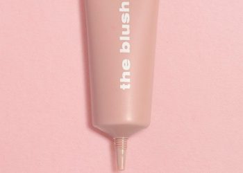 Boohoo lancia la sua linea di bellezza