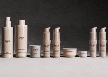 Kim Kardashian lancia Skkn by Kim