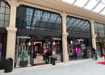 Naïma AllScent cresce e apre uno store a Genova