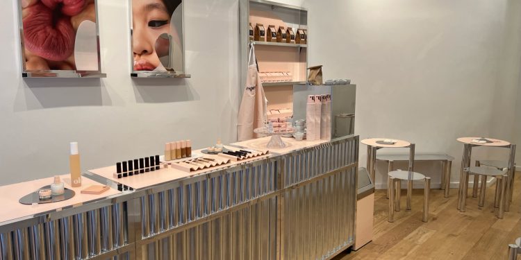 Arriva a Milano la nuova shopping experience di espressOh