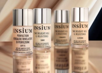 Insìum debutta con la make-up collection