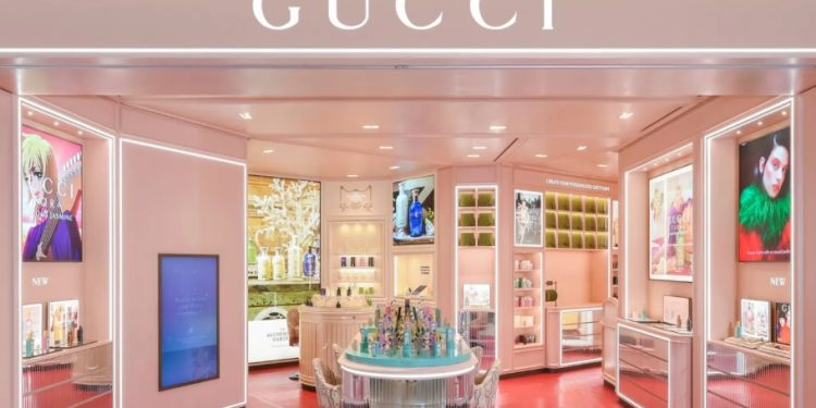 Gucci Beauty debutta a Singapore con il primo monomarca
