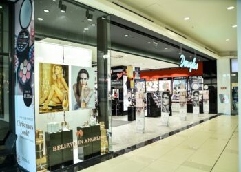 Kirk Beauty acquisisce la totalità delle Parfumerie Douglas Bulgaria