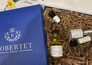 Robertet fa shopping e compra la spagnola Aroma Esencial