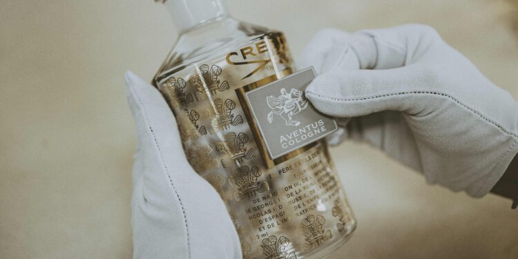 Kering Beauté rileva il 100% dei profumi Creed