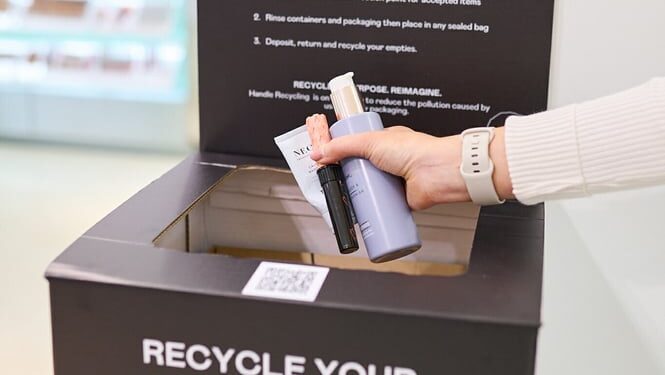 M&S lancia il programma di takeback per i pack di bellezza