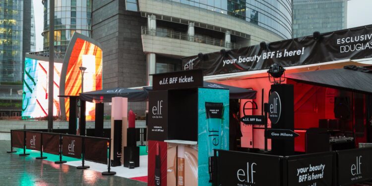 E.l.f. sbarca in Italia ed entra in 105 profumerie Douglas