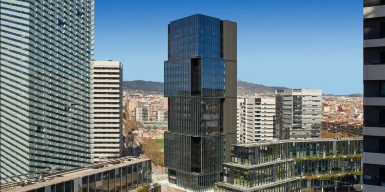 Puig, in crescita, raddoppia l’headquarter di Barcellona