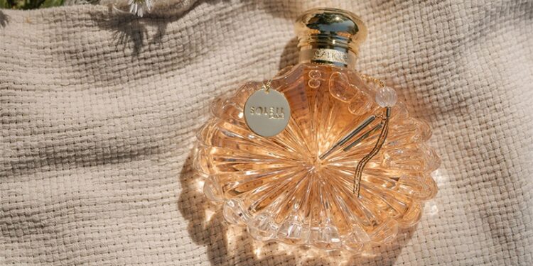 Lalique Group stringe partnership nei profumi con Mikimoto