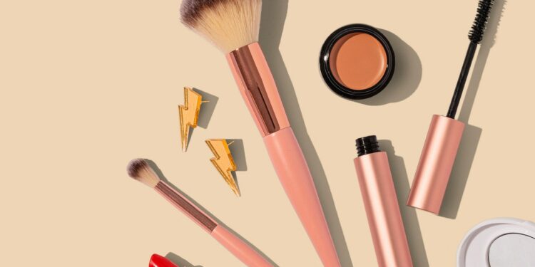 Cresce la cosmetica italiana, verso i 16,5 miliardi nel 2024 (+9,8%)