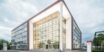 Henkel chiude il 2023 con un fatturato di 21,5 miliardi di euro (+4,2%)