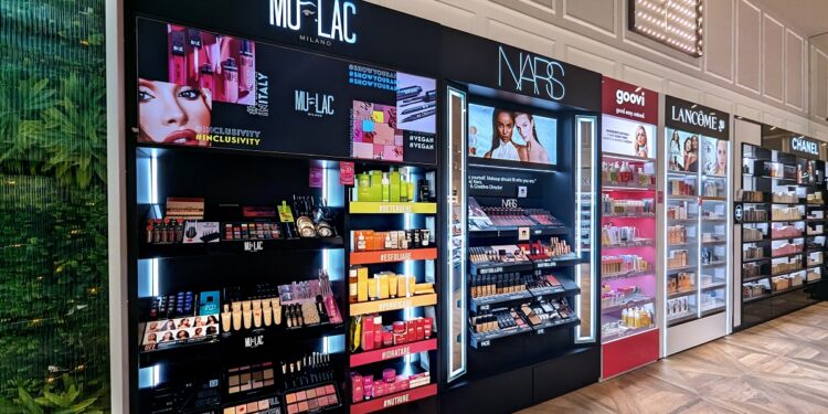 Proma, vent’anni di eccellenza nell’instore branding per l’industria della bellezza