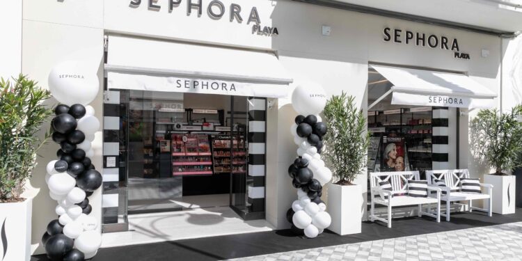 Sephora debutta in Italia con il nuovo concept Playa
