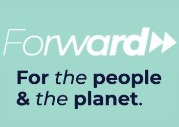 Tosla Cosmetics lancia ‘Forward’, il suo nuovo sito sostenibile