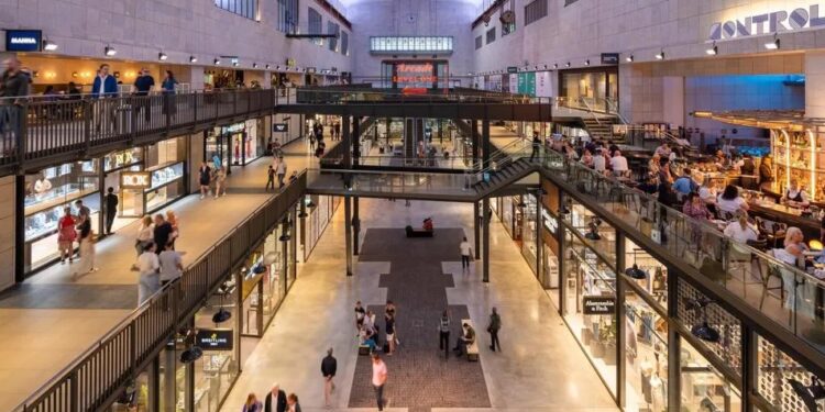 Marks & Spencer apre la prima boutique solo per beauty e fashion