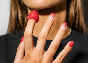 Alla holding d’investimento AF1 la maggioranza (55%) di Layla Cosmetics