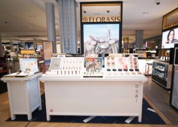 Il brand cinese Florasis fa il suo debutto europeo a Parigi