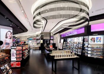 Sephora taglia i dipendenti in Cina a causa della situazione del mercato