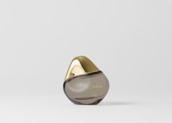 Merit Beauty estende la sua proposta alla categoria delle fragranze