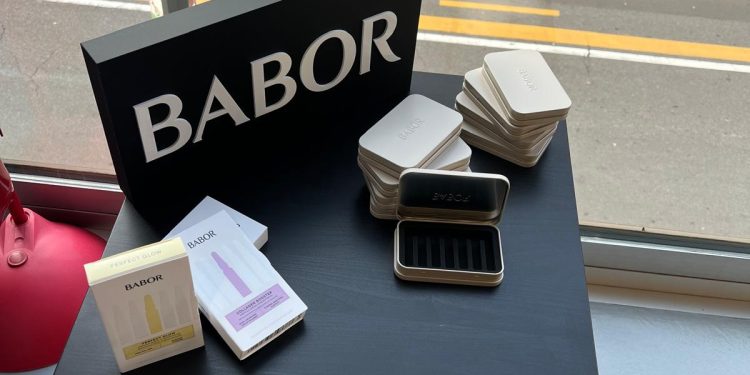 Il brand di skincare Babor debutta in profumeria con Naïma AllScent