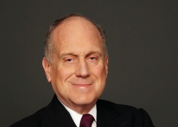 Ronald S. Lauder esce dal Cda di ELC, lascia il posto al genero Zinterhofer
