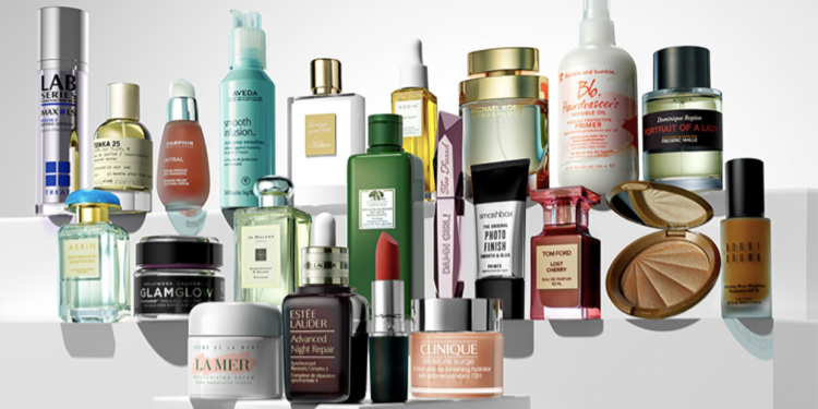 The Estée Lauder Co. è pronta a rivedere il portafoglio dopo il cambio di leadership