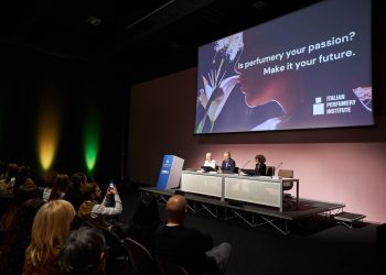 Esxence-The Art Perfumery Event scalda i motori per la per la XV edizione