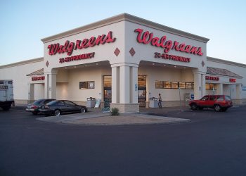 Walgreens Boots Alliance passa a Sycamore Partners per 23,7 mld