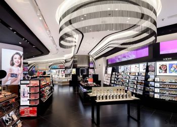 Sephora rivede la leadership in Asia dopo il calo in Cina