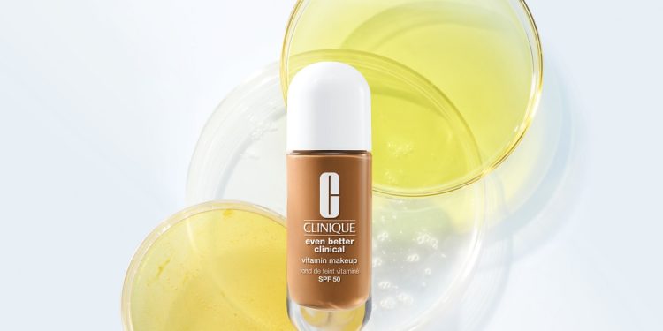 Ricerca dermocosmetica e AI per prevenire e curare il melano-aging