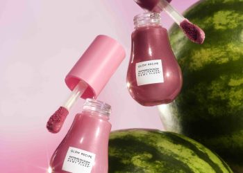 Glow Recipe debutta con Watermelon Glow Niacinamide Hue Drops