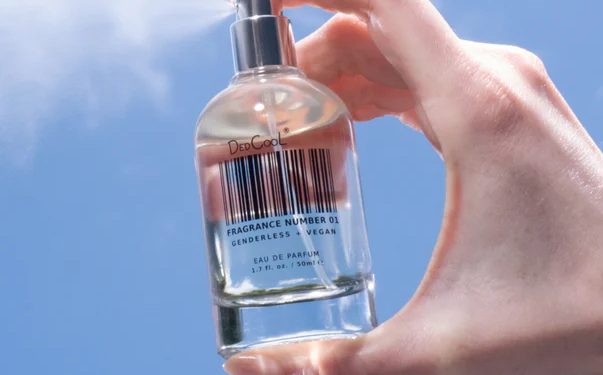 Sandbridge Capital aumenta la sua partecipazione nei profumi di Dedcool