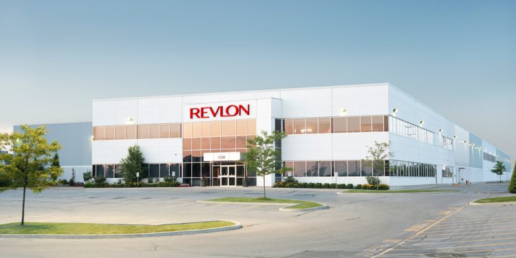 Revlon scommette sulle fragranze e firma un accordo con Palm Angels