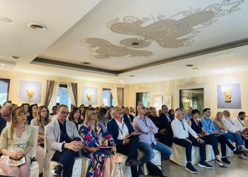 Il Polo della Cosmesi rilancia su innovazione, giovani talenti e internazionalizzazione