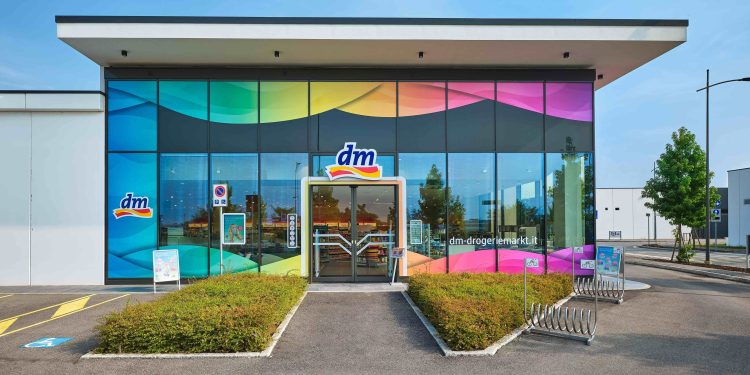 Con la nuova apertura a Vicenza dm raggiunge i 90 store in Italia