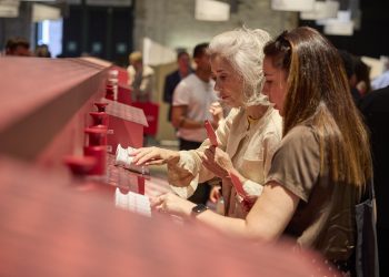 Pitti Fragranze cresce del 32%: 2.200 buyer alla Stazione Leopolda di Firenze