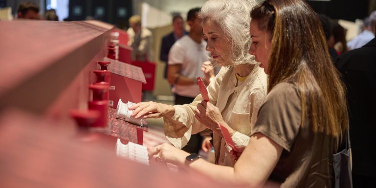 Pitti Fragranze cresce del 32%: 2.200 buyer alla Stazione Leopolda di Firenze