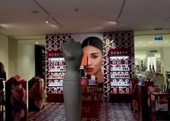 Belén Rodríguez porta il suo beauty brand Rebeya in Rinascente