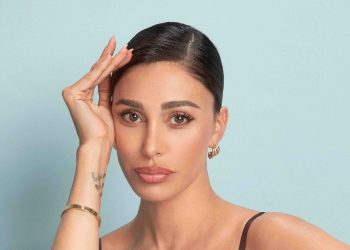 Rebeya continua a crescere e debutta con la linea haircare