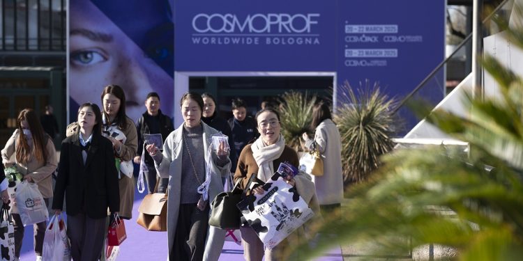 Cosmoprof 2026, il futuro della bellezza tra tech, networking e innovazione