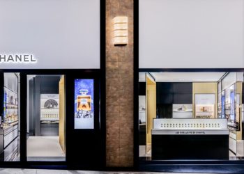 Chanel inaugura una boutique fragrance and beauty in Galleria Cavour a Bologna